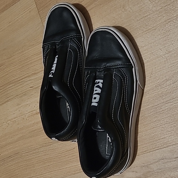 Vans x Karl Lagerfeld Old Skool Laceless Leather Platform Sneakers - Picture 3 of 8